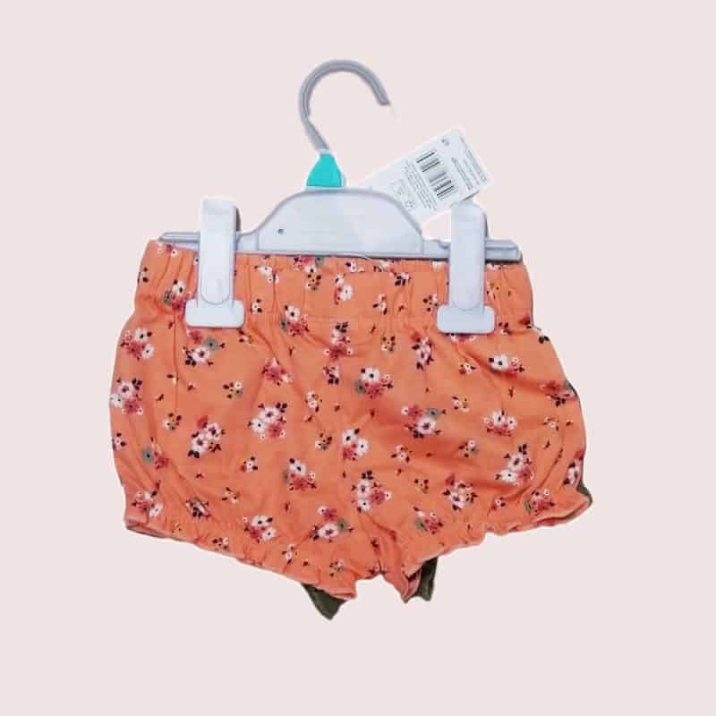 pair of baby girl's shorts with daisies